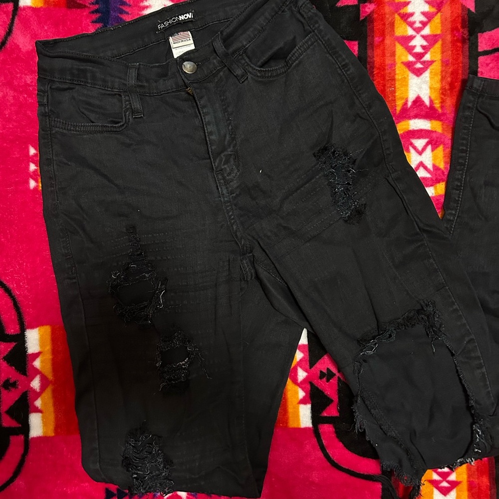 Fashion Nova Black Distressed Jeans